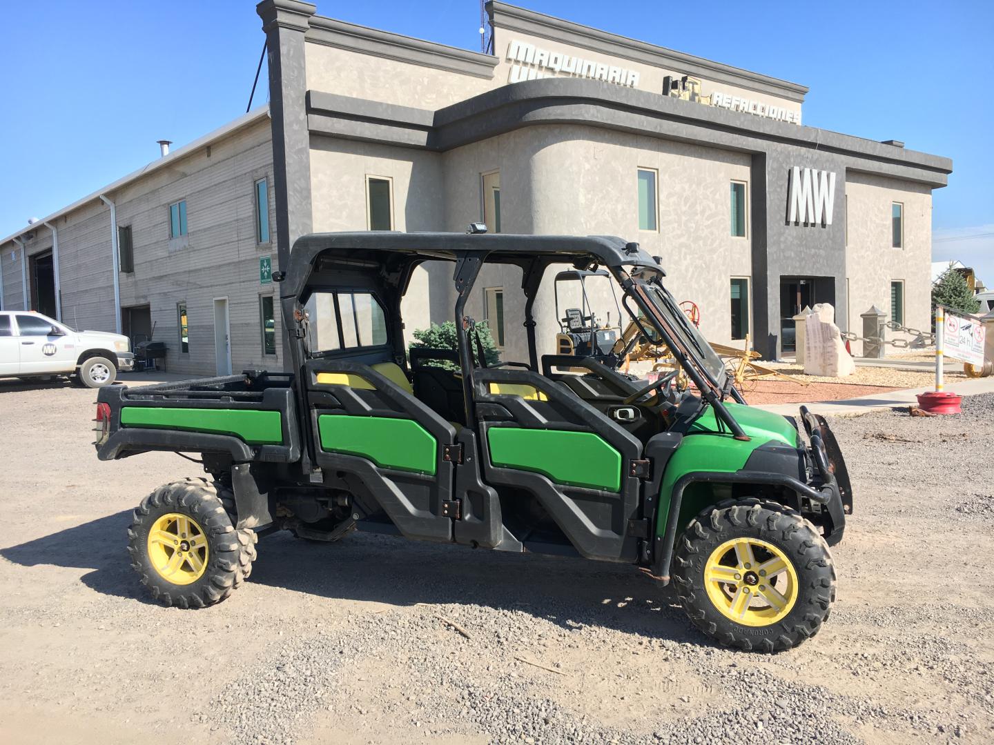 ./imagenes/INVOICE/2019/16463/CARRITO UTILITARIO JOHN DEERE GATOR (1).JPG